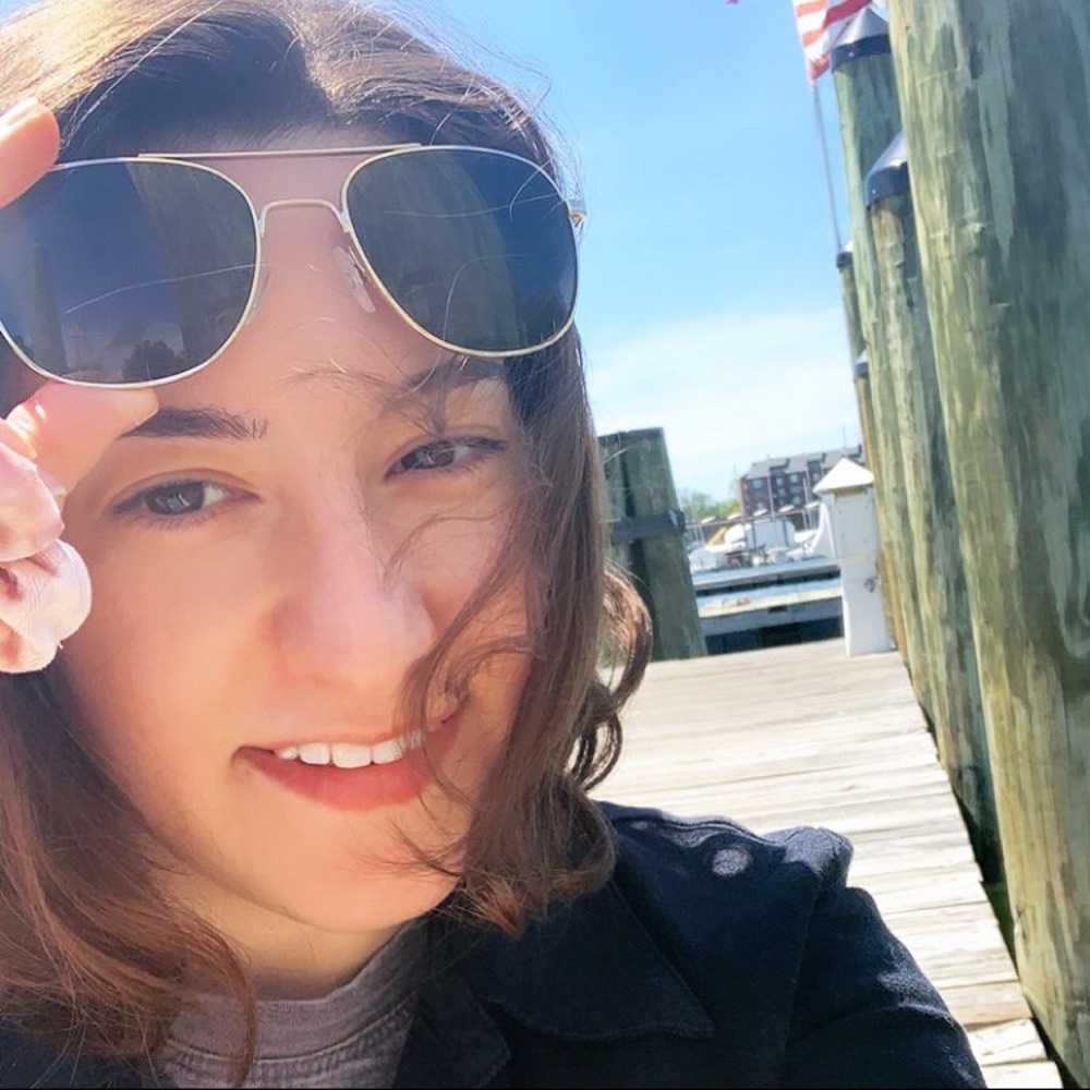 Meet your Posher, Kayla